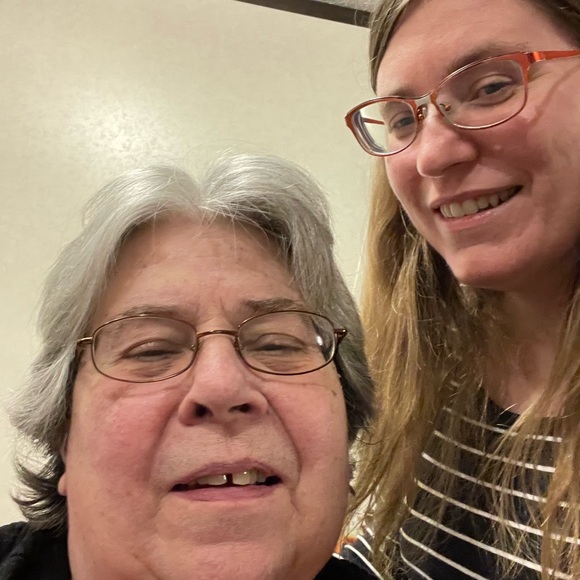 Meet your Posher, Mandy - Picture 5 of 15